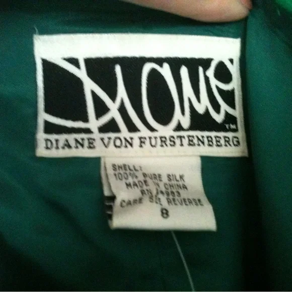 Diane Von Furstenberg Emerald Green Silk Dress - Picture 2 of 6